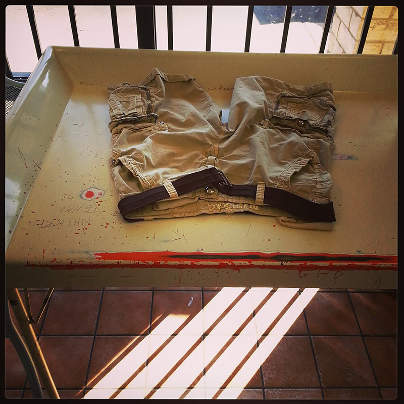 cant-touch-this-laundry